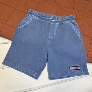 vineyard vines boys short